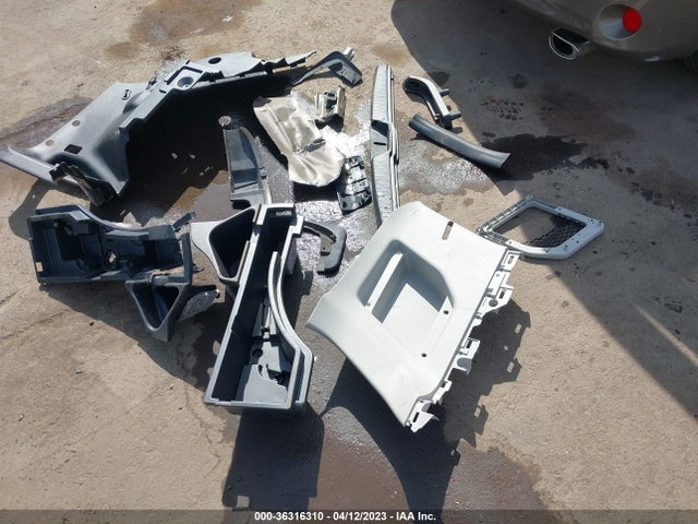 2012 SCION XB VIN: JTLZE4FE8CJ029817