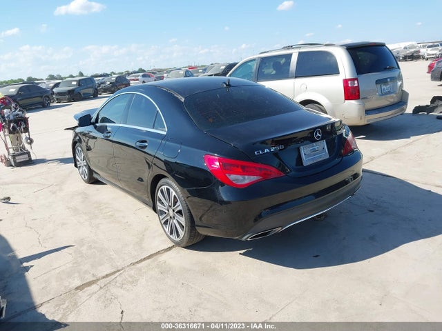 WDDSJ4EB1HN438781 Mercedes-Benz Cla Cla 250