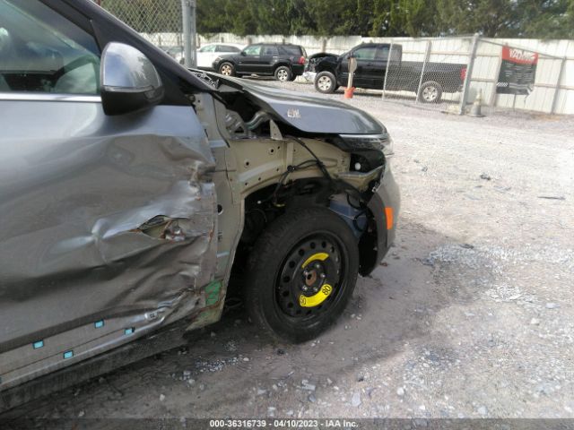 KNDERCAA8P7414830 KIA SELTOS EX