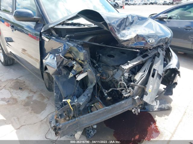 KNDJP3A59G7275685 KIA SOUL +