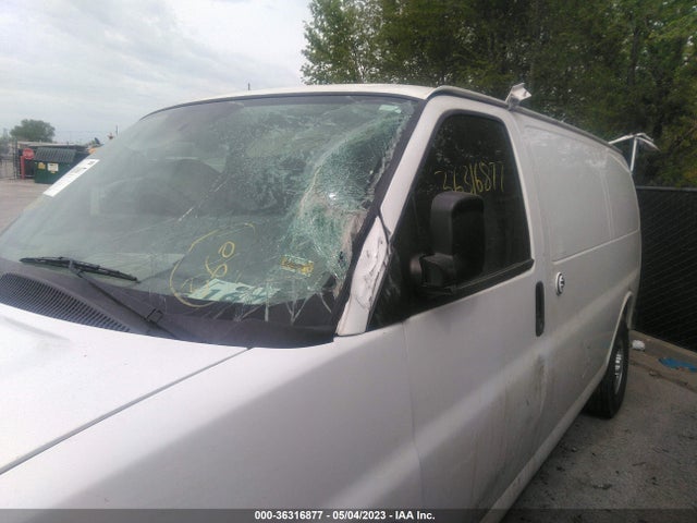 Chevrolet EXPRESS CARGO VAN 2014 1GCWGFCA2E1187353 Image 8