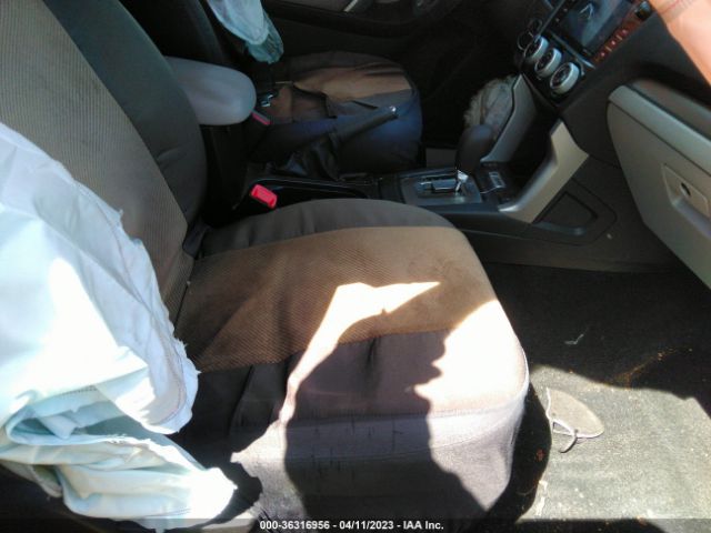 JF2SJAECXHH590107 Subaru Forester Premium