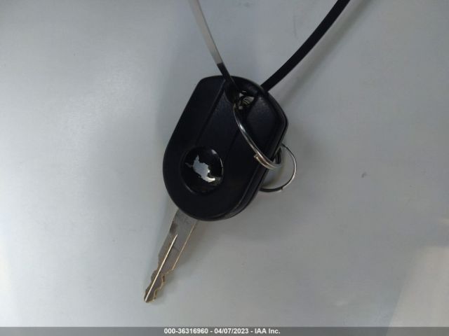 1ZVBP8EM9E5299820 Ford Mustang V6