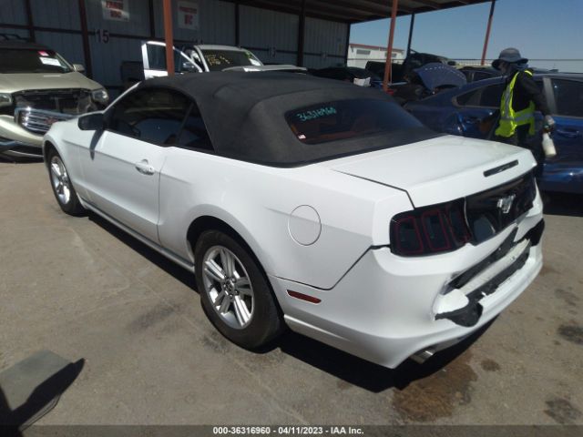 1ZVBP8EM9E5299820 Ford Mustang V6