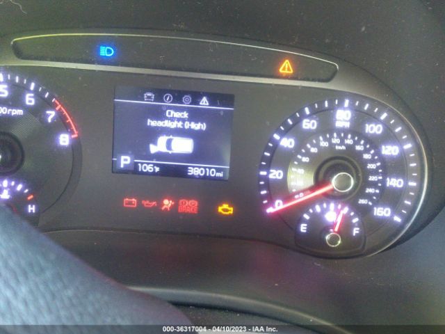 KNDJ23AU6L7048566 KIA SOUL LX