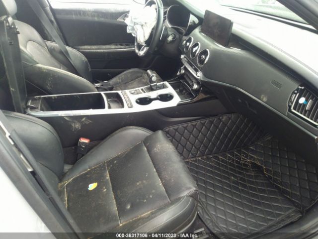KNAE45LC2N6099418 KIA Stinger Gt1