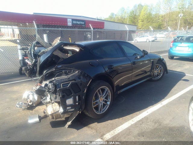 2016 Porsche Panamera, VIN: WP0AA2A70GL000999