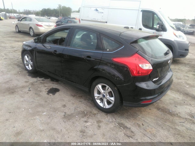 Ford FOCUS SE 2014 1FADP3K24EL335514 Image 4
