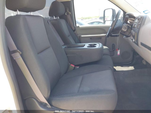 1GT01ZCGXEF160093 GMC Sierra 2500hd Work Truck