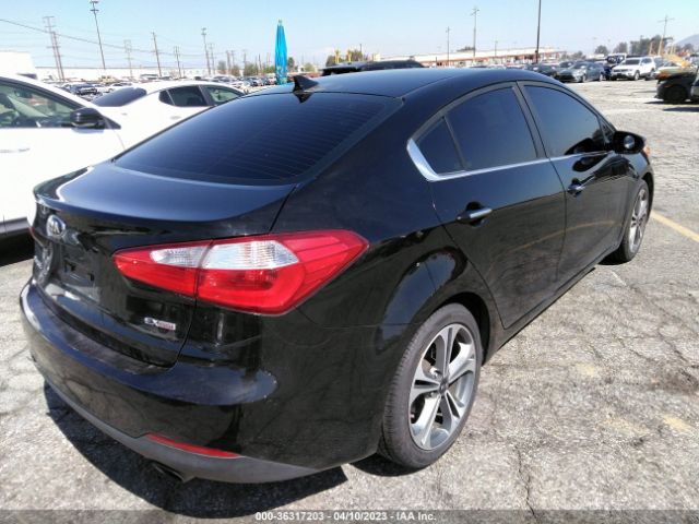 KNAFZ4A86G5577735 KIA FORTE EX