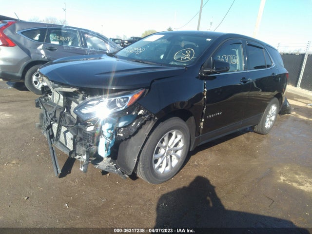 Chevrolet EQUINOX LT 2018 2GNAXSEV0J6302744 Image 2