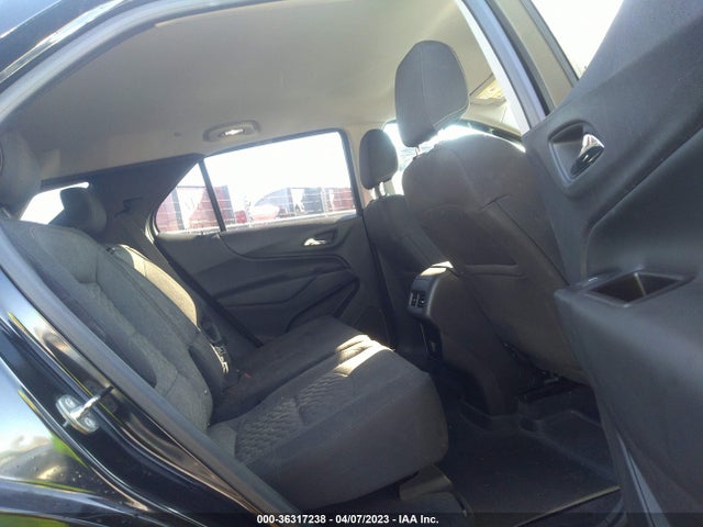 Chevrolet EQUINOX LT 2018 2GNAXSEV0J6302744 Image 8