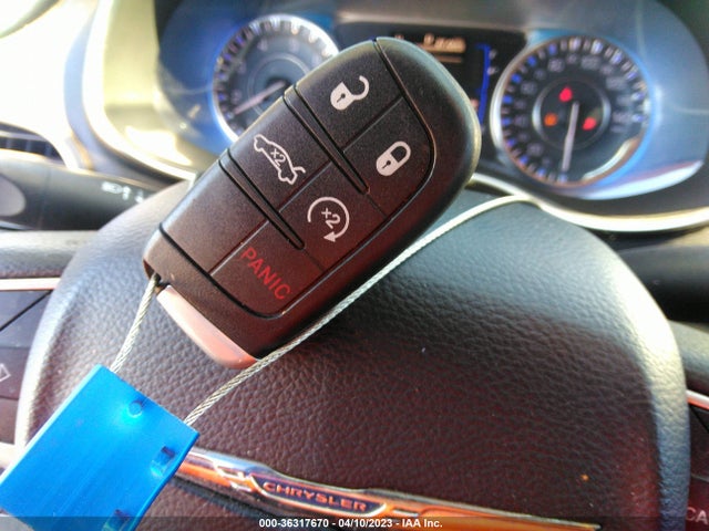 1C3CCCABXFN738815 Chrysler 200 Limited