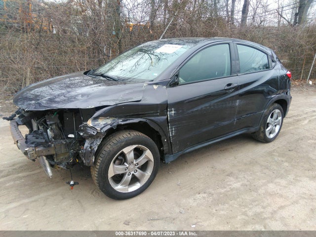 Honda HR-V LX 2017 3CZRU6H35HM725142 Image 2