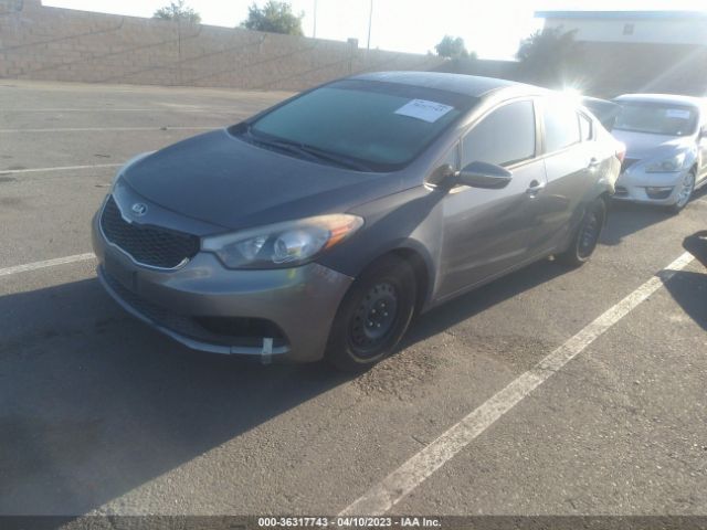 KNAFX4A63G5597655 KIA FORTE LX