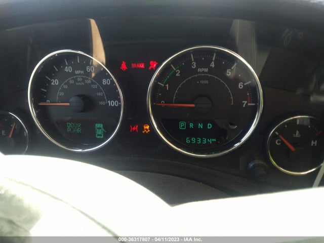 1C4HJWEG6EL320440 Jeep Wrangler Unlimited Altitude