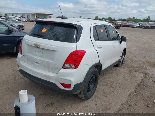 Chevrolet TRAX LS 2017 3GNCJKSB4HL183395 Image 4