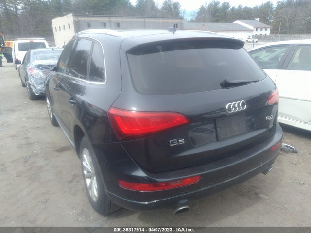 WA1LFAFP9EA006560 Audi Q5 Premium Plus