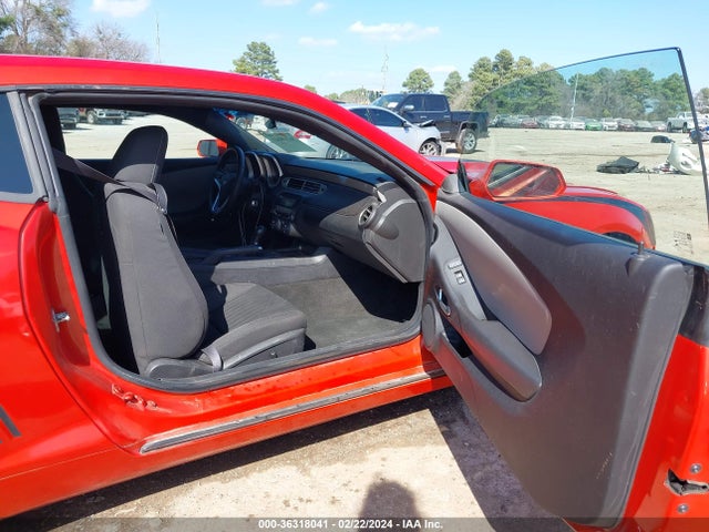 2013 CHEVROLET CAMARO 1LS VIN: 2G1FE1E39D9108657