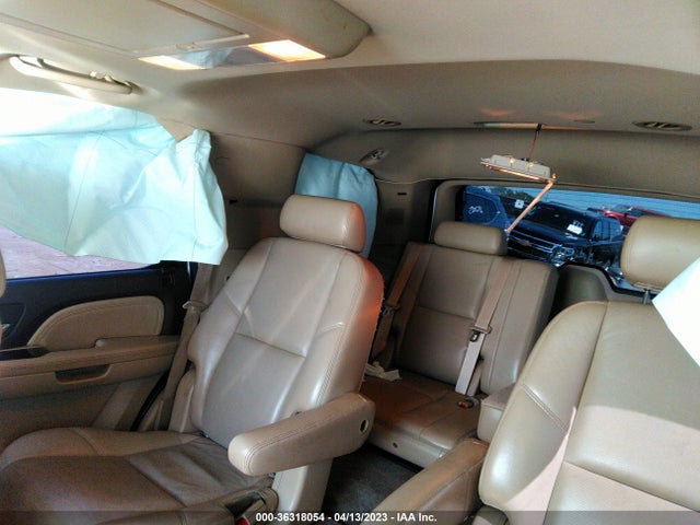 2009 GMC YUKON DENALI VIN: 1GKFC032X9R295801