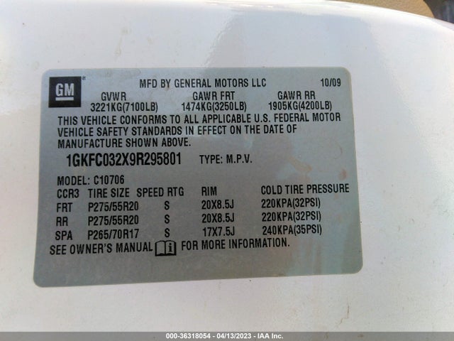 2009 GMC YUKON DENALI VIN: 1GKFC032X9R295801