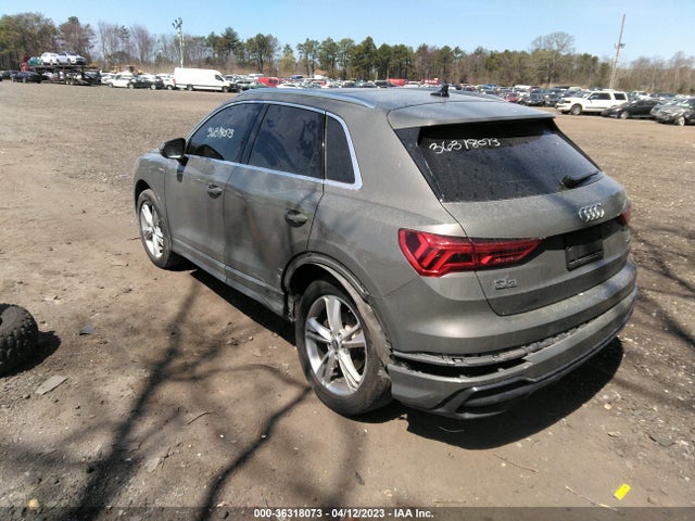 WA1DECF38M1056624 Audi Q3 S Line Premium