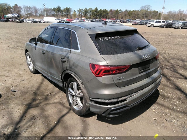 WA1DECF38M1056624 Audi Q3 S Line Premium
