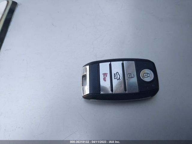 5XXGT4L39KG306909 KIA Optima S