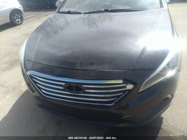 Hyundai SONATA SE 2017 5NPE24AFXHH592466 Image 6