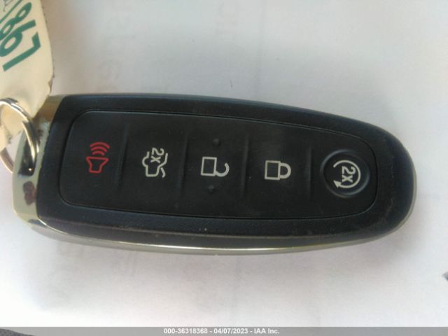 1FMCU0GD2KUA72142 Ford ESCAPE SE