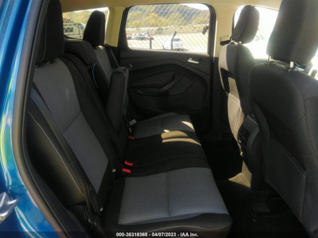 1FMCU0GD2KUA72142 Ford ESCAPE SE