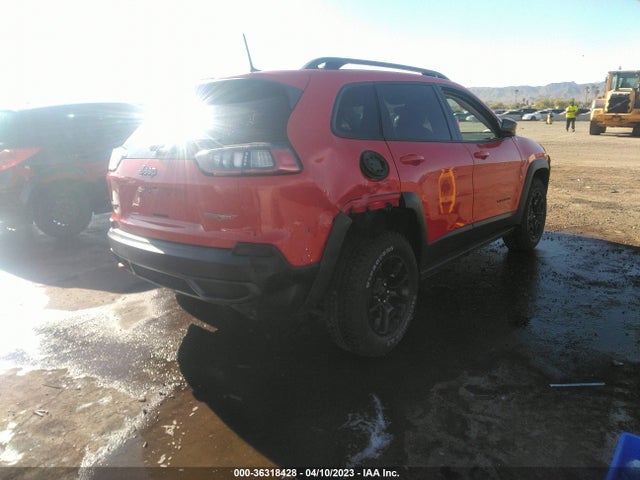 1C4PJMBN8KD230201 Jeep Cherokee Trailhawk