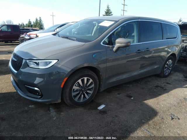 Chrysler Pacifica Hybrid Touring L 2022 2C4RC1L75NR207025 Image 2