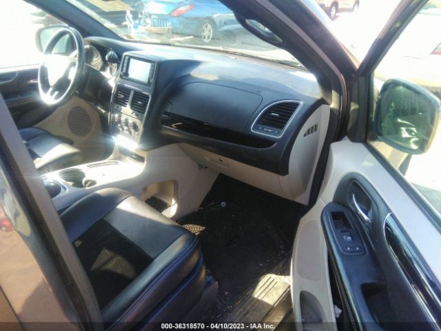 2C4RDGCG5JR359509 Dodge Grand Caravan Sxt
