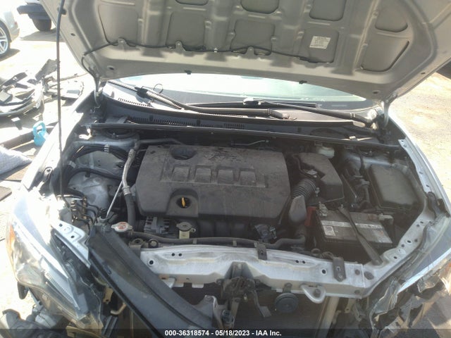 Toyota COROLLA LE 2018 5YFBURHE2JP804048 Image 10