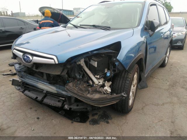 JF2SKACC3KH428777 Subaru Forester