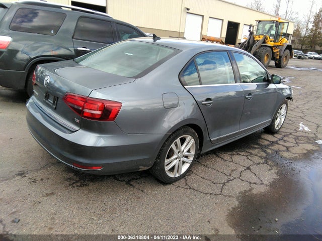 3VWL17AJ1HM407678 Volkswagen Jetta 1.8t Sel