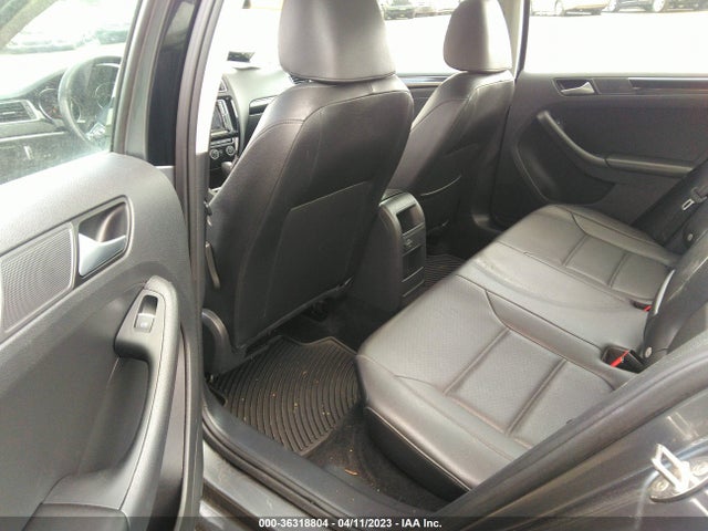 3VWL17AJ1HM407678 Volkswagen Jetta 1.8t Sel