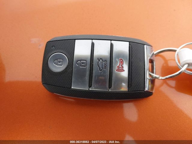 KNAGT4LC1H5007246 KIA Optima Hybrid Base
