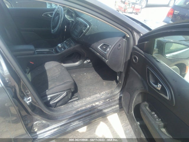 1C3CCCFB1GN183134 Chrysler 200 Touring