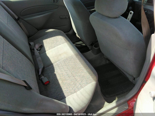2000 FORD ESCORT VIN: 3FAFP13P9YR192752