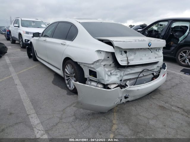 WBA7F0C51JGM22997 BMW 7 Series 750i