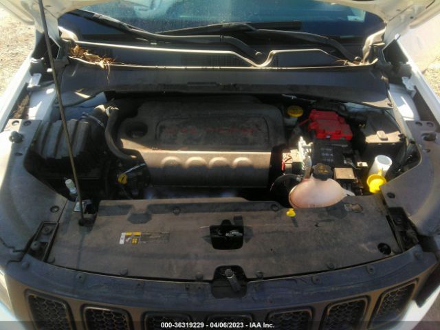 3C4NJCBB2LT229998 Jeep Compass Altitude