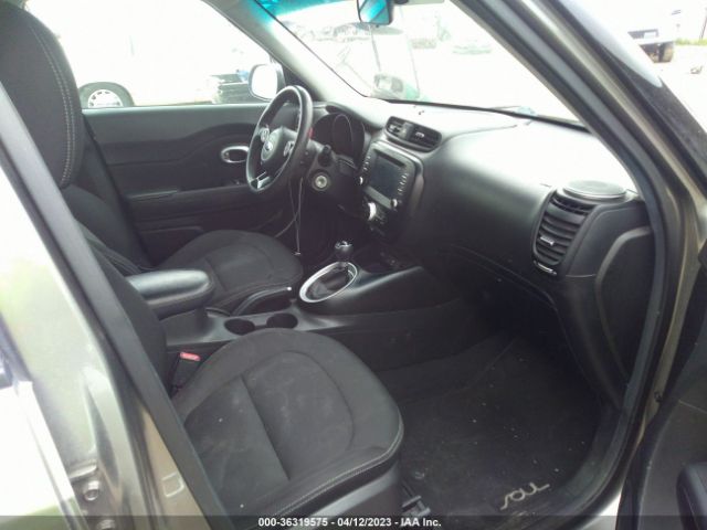 KNDJP3A58K7638695 KIA SOUL +