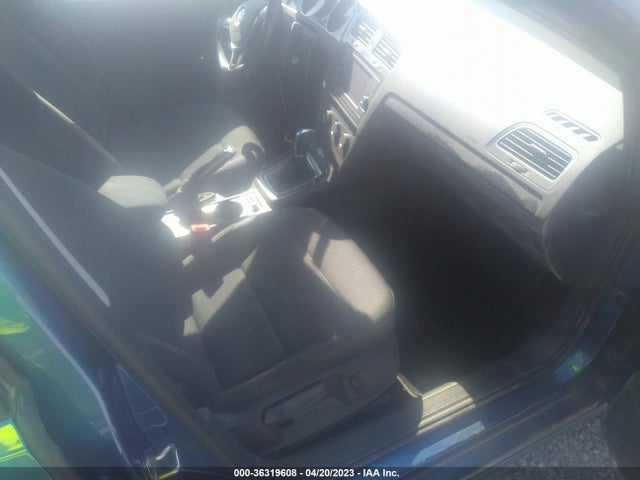 2018 Volkswagen Golf, VIN: 3VWD17AU4JM760601