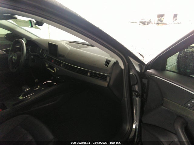 WAUKMAF47JA155568 Audi A4 Premium/tech Premium