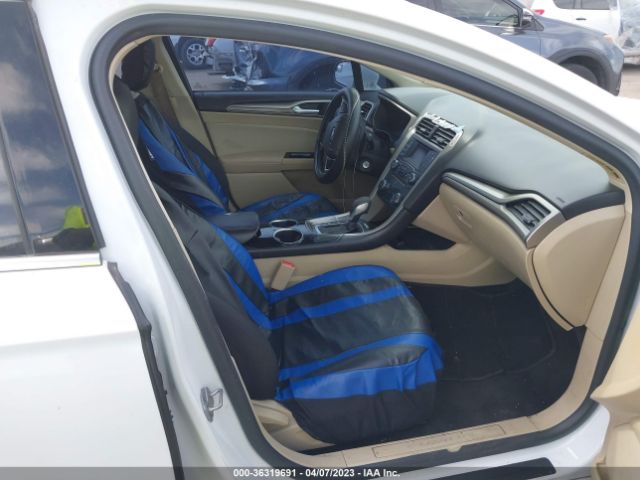 3FA6P0H7XER143686 Ford FUSION SE