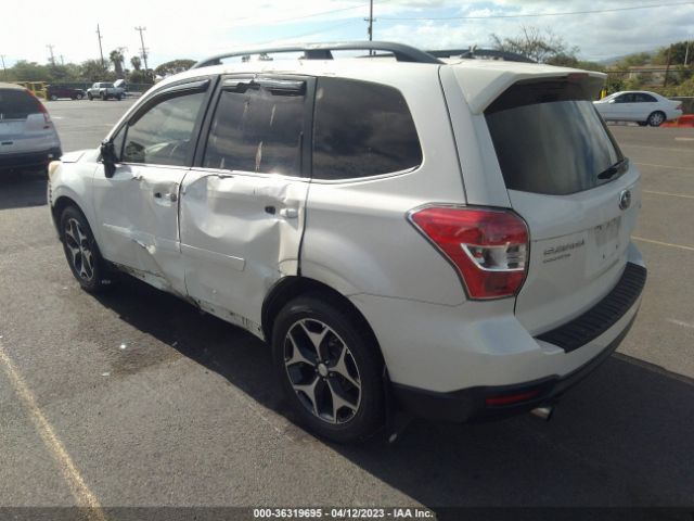 JF2SJGDC9FH495328 Subaru Forester 2.0xt Premium