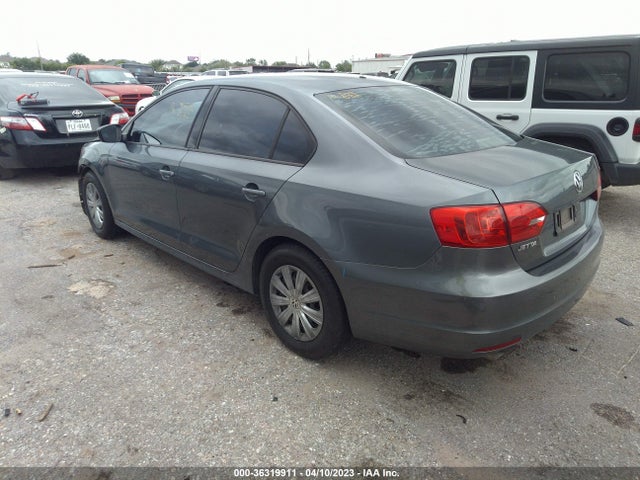 3VW2K7AJ0EM323078 Volkswagen Jetta Sedan S
