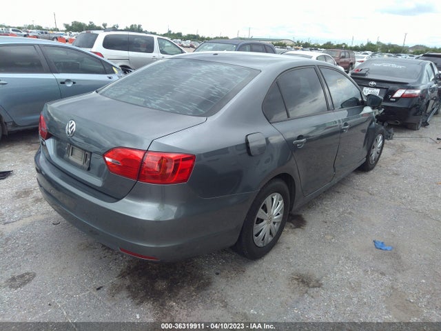 3VW2K7AJ0EM323078 Volkswagen Jetta Sedan S